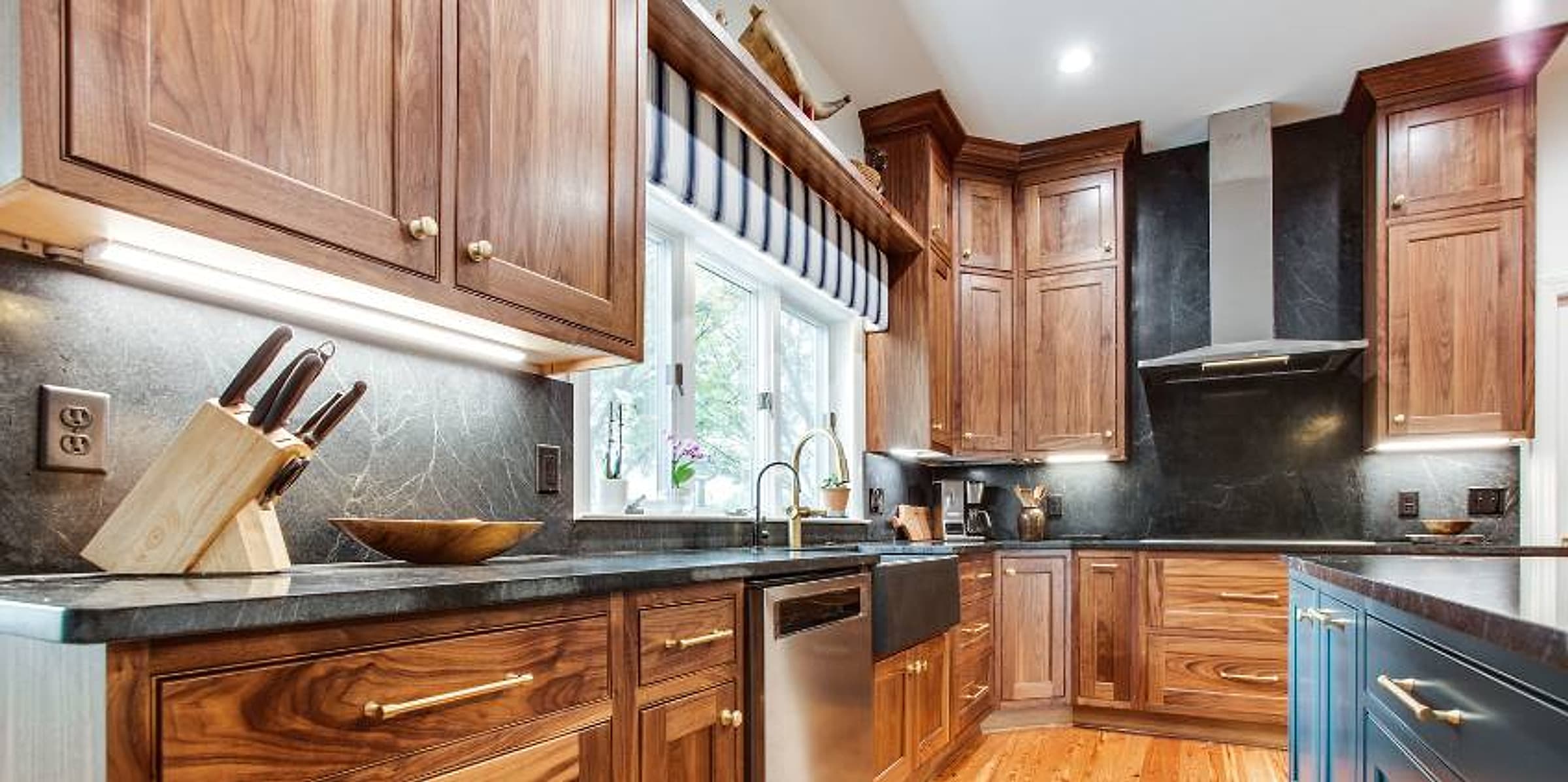 Finished wood craftsmanship